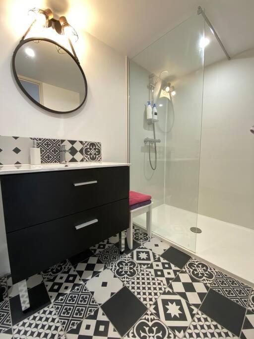 Appart 2 Pieces 35M2,Centre Ville, Parking Gratuit Бурж Экстерьер фото